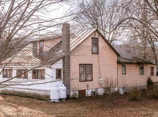 9878 Browns Gap Rd, Grottoes, VA 24441