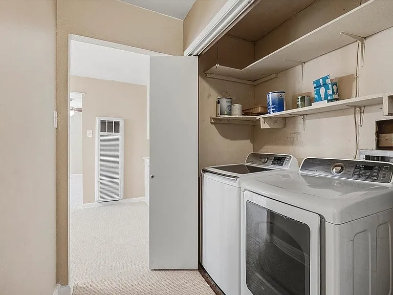 3908 Linden Ave — Photo 14