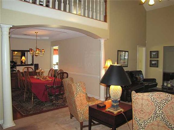 5th image of 4080 Muirfield Dr