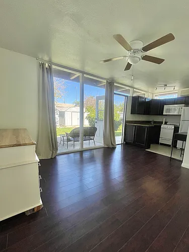 25662 Lane St Photo 1