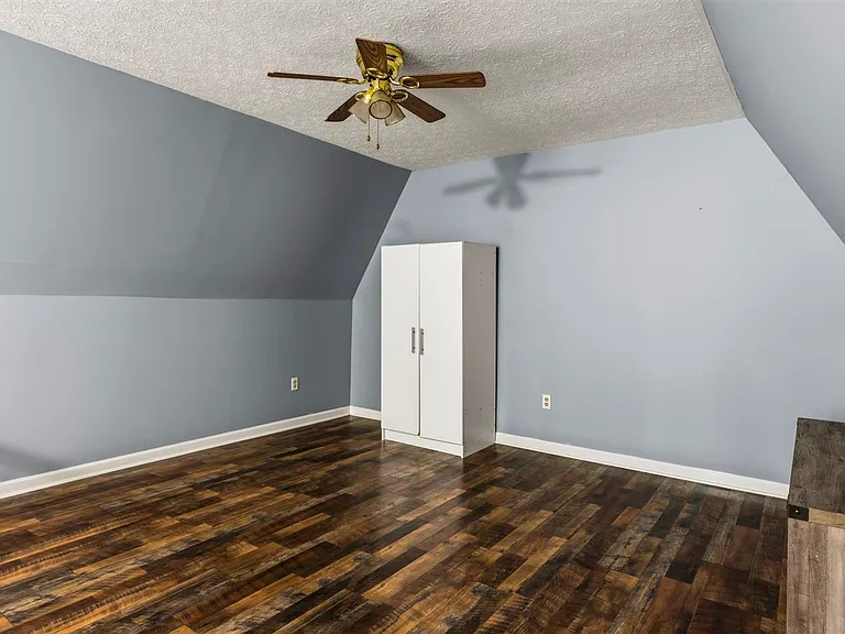 168 Halfway Rd — Photo 25