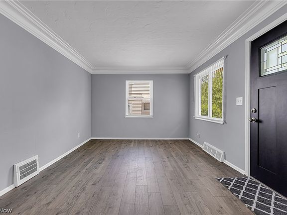 3rd image of 1234 Cedar Dr