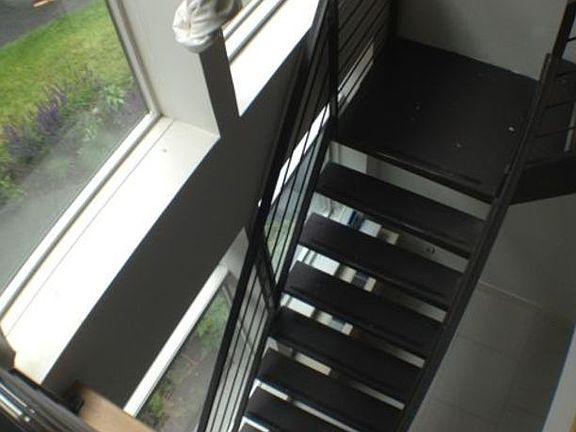 4th image of 114 Troutman St #21E