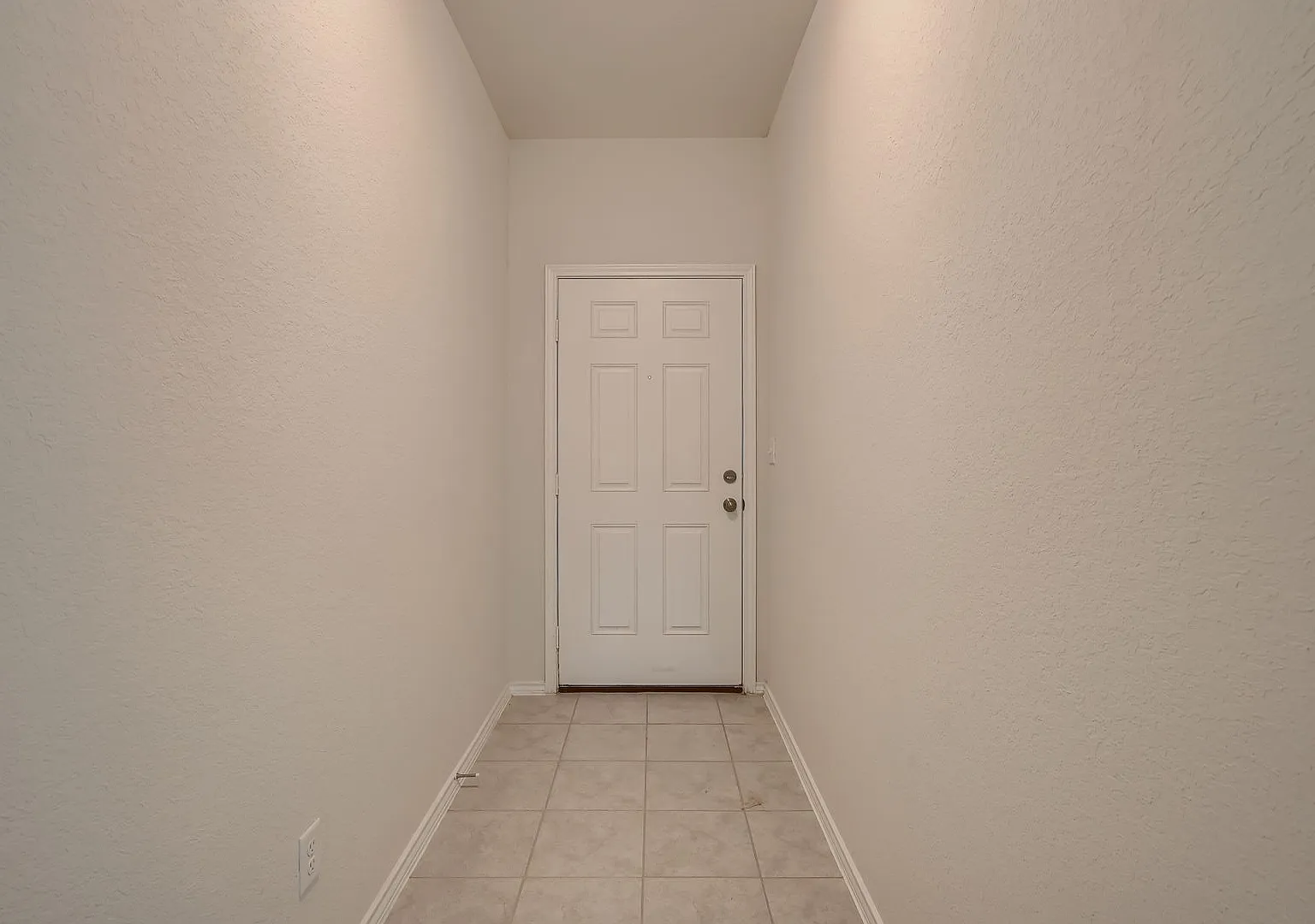 4br/2bath One-Story In Davis Ranch Subdivision — Photo 4