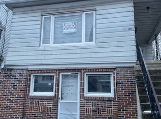 101 Schuylkill Ave, Shenandoah, PA 17976