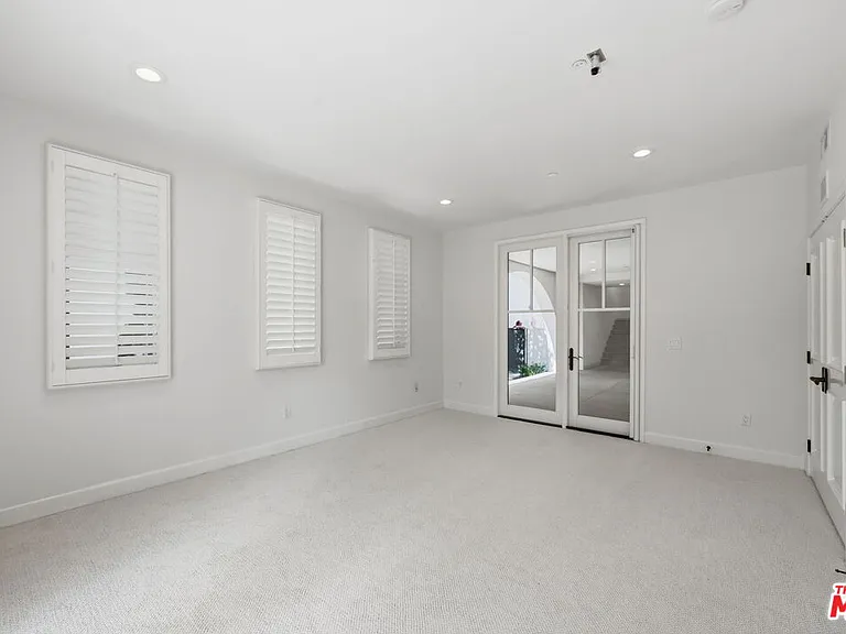 13079 Bluff Creek Dr — Photo 6