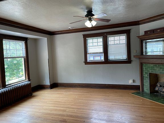 3rd image of 2024 N 1st St