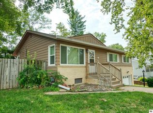 1805 Madison St, Bellevue, NE 68005