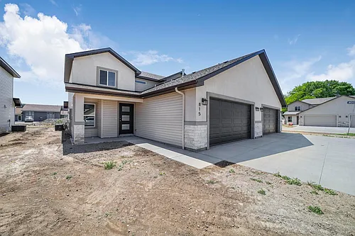 815 Jack Ave Photo 1