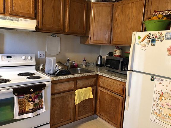 5th image of 1361 Dubert Ln