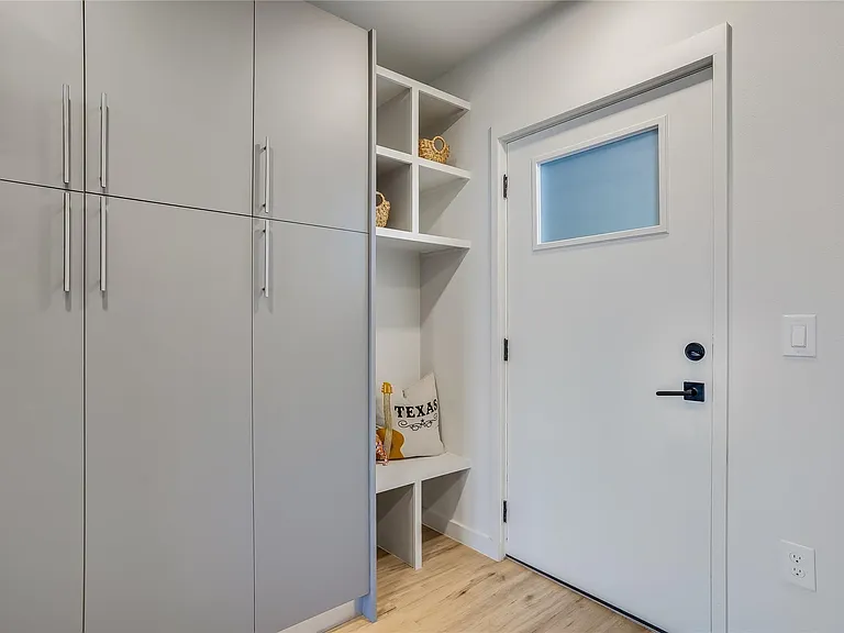 4004 Banister Ln #308 — Photo 11