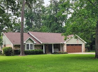 2214 Hummingbird St, New Caney, TX 77357