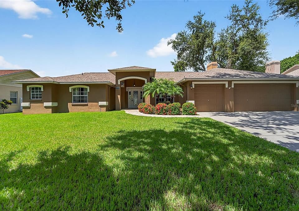 1st image of 2710 Bent Leaf Dr