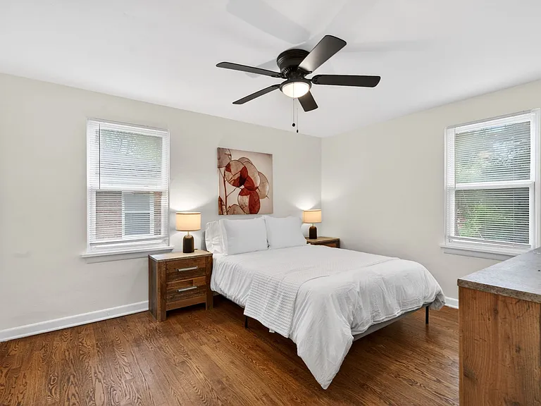 9009 Gedde Ave — Photo 21