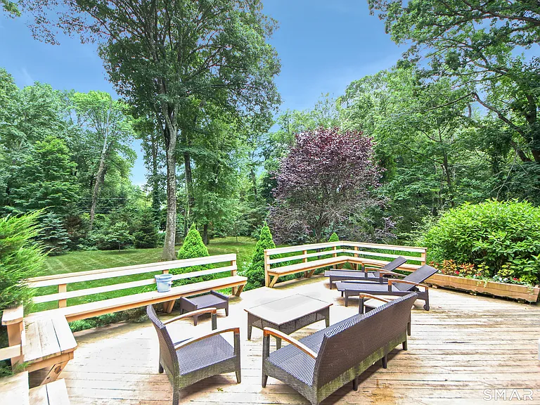 950 Rock Rimmon Rd — Photo 10