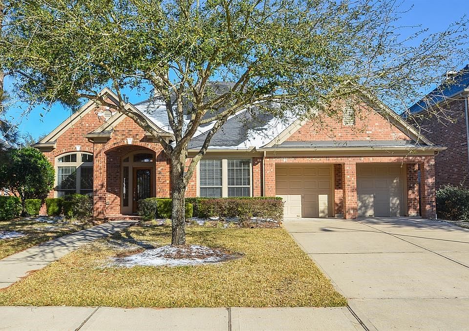 Gorgeous 4 bedroom home in Cinco Ranch!
