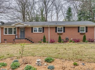 3 Laurel Dr, Taylors, SC 29687