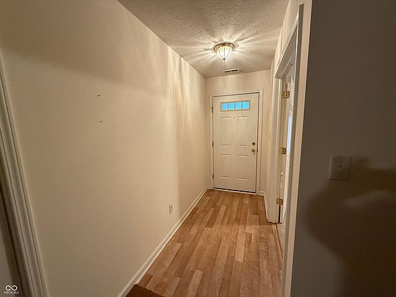 3rd image of 1760 Grindstone Ct