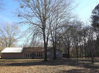 308 Curley St, Queen City, TX 75572