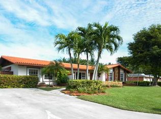 10981 SW 121st St, Miami, FL 33176