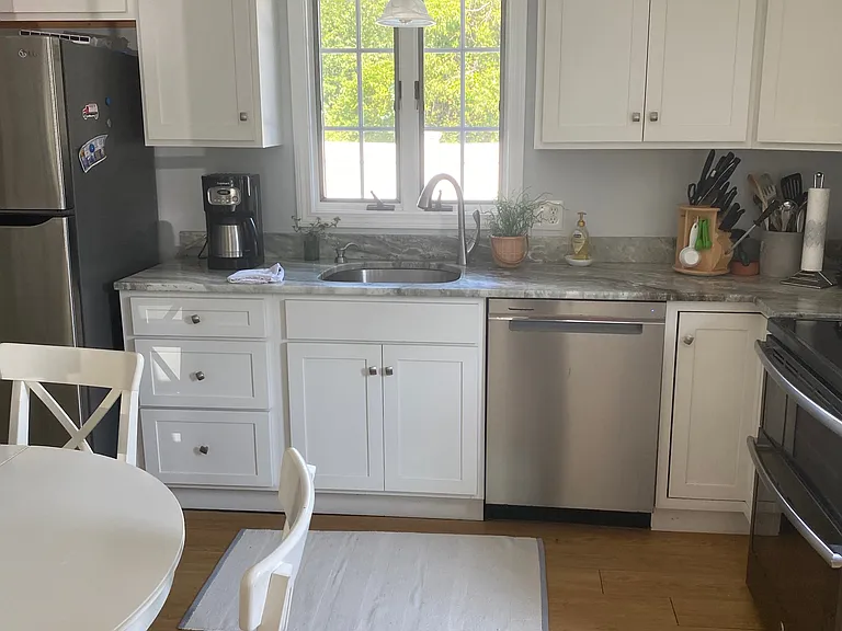 15 Baltimore Ave — Photo 6