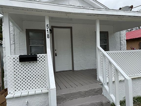 2nd image of 518 E Laura St