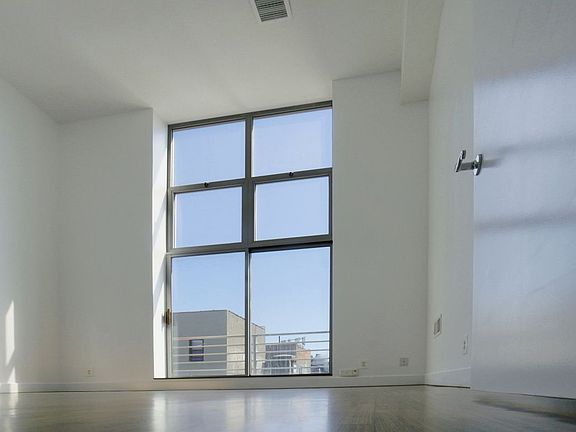 5th image of 162 Scholes St #4L