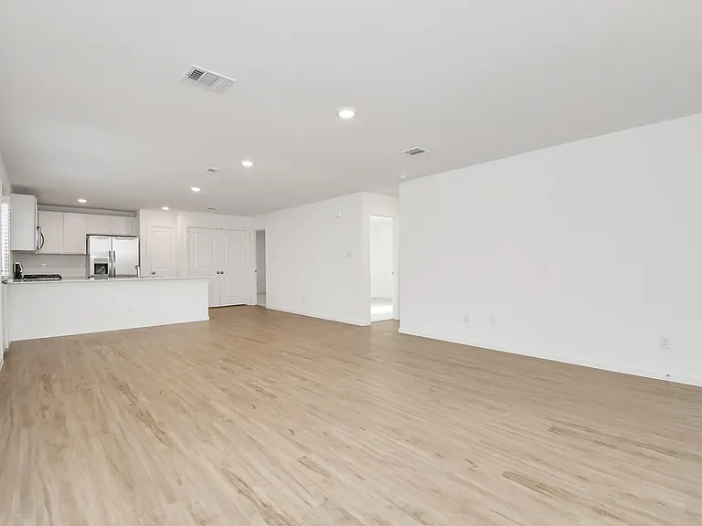 1615 Windrose Bnd — Photo 6