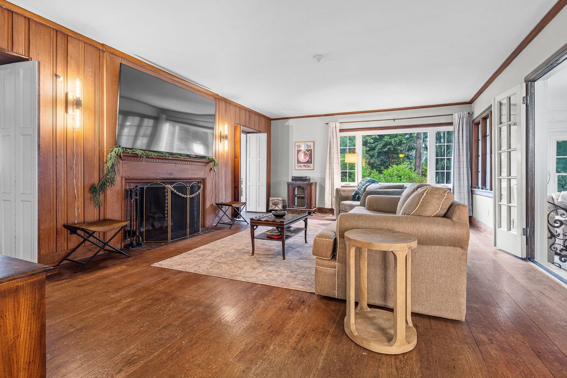 next background image