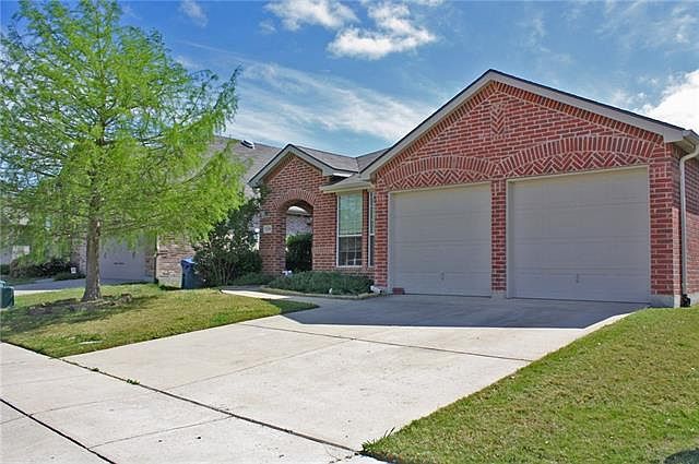 1st image of 1119 Grimes Dr