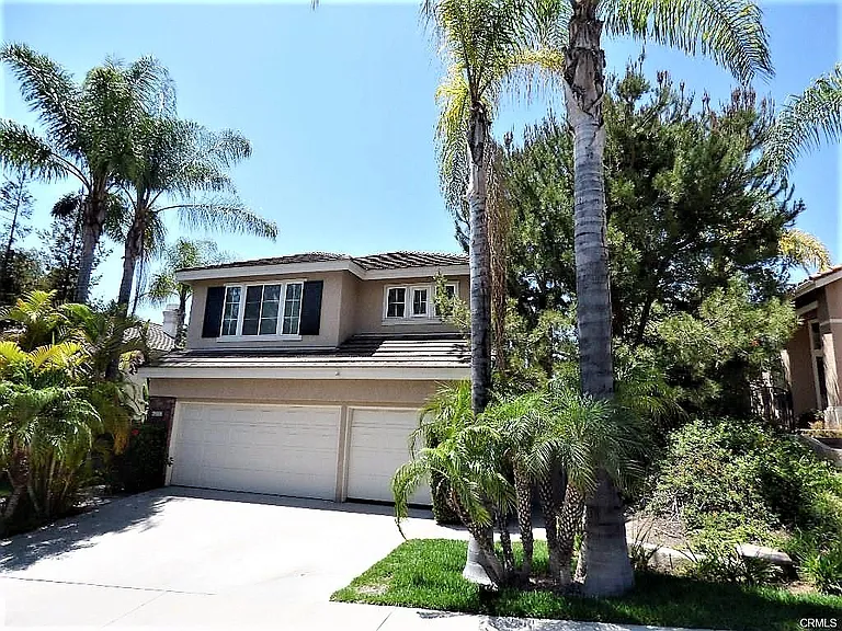 25565 Pacific Hills Dr — Photo 2
