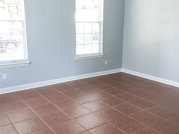 5th image of 4234 Avon Park Cir