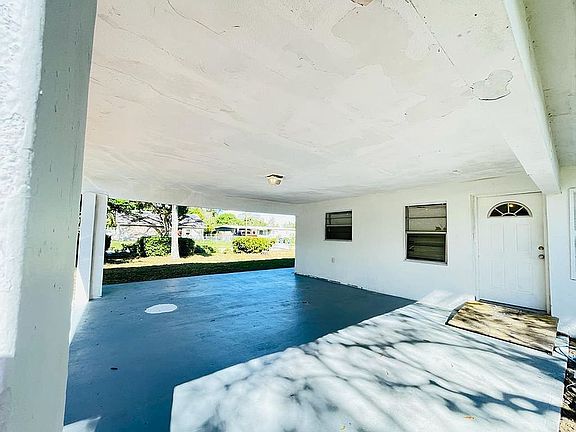 4th image of 3109 Avenue B
