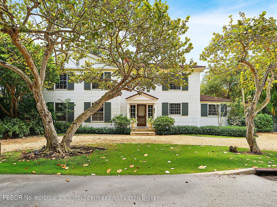 1st image of 210 Merrain Rd