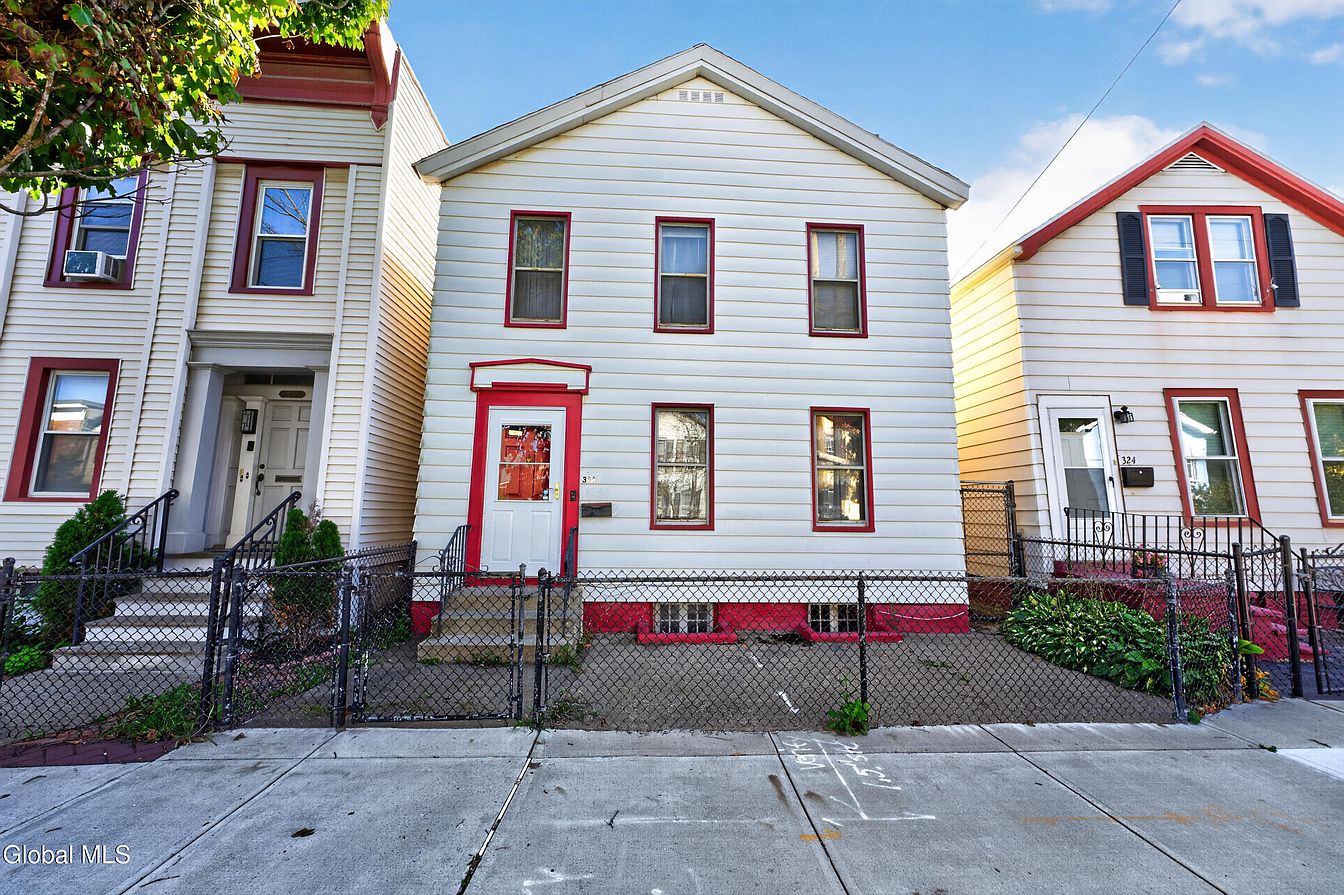 1st image of 322 1st Street