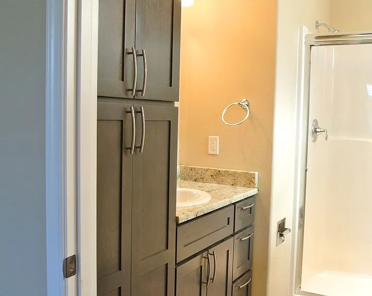 2620 Newton St — Photo 9