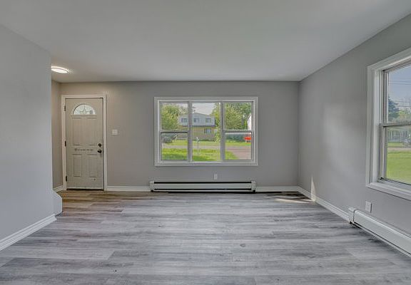4th image of 260 Eunice Dr #260