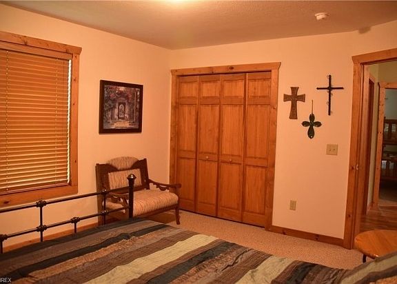 4th image of 18130 Winterset Ln