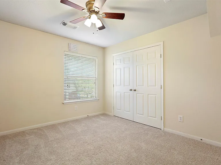 31 Ginger Springs Pl — Photo 12
