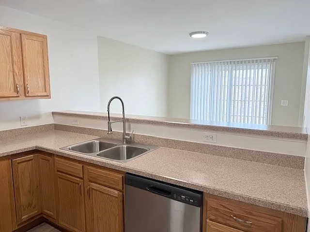 Orchard Hills Landings — Photo 31