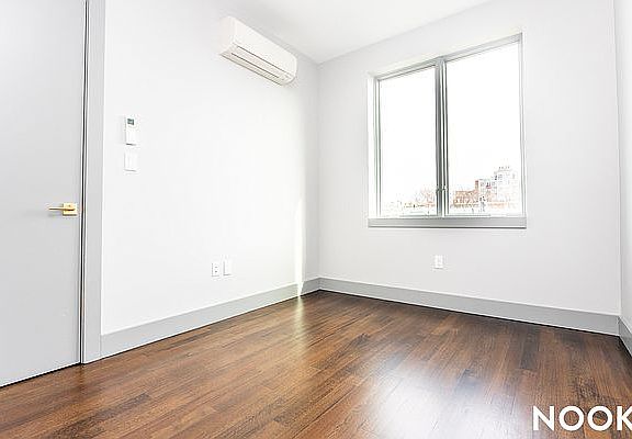 3rd image of 412 Suydam St #5B