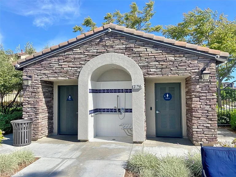 44011 Rivo Ct — Photo 34