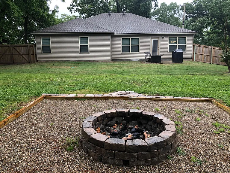 FIRE PIT