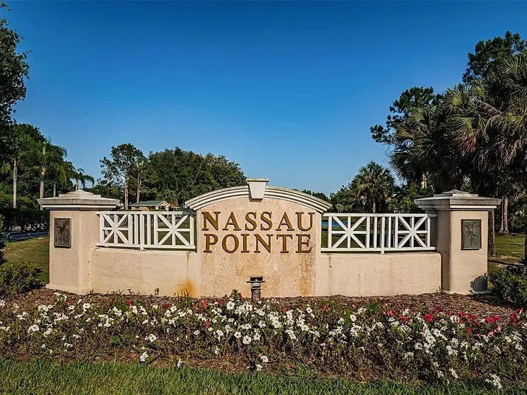 18126 Paradise Point Dr — Photo 36