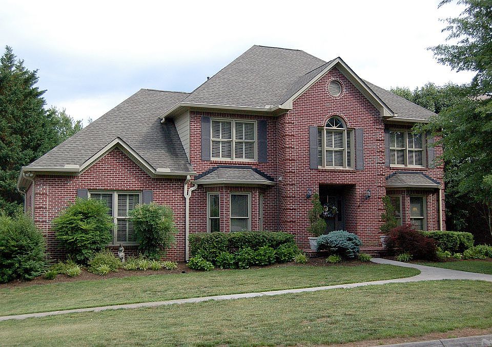 1st image of 12100 Broadwood Dr