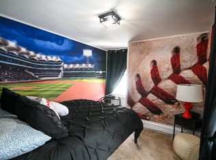 3337 Sylvanhurst Rd, Cleveland Heights, OH 44112