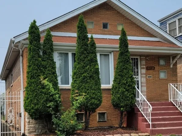 5750 S Kilbourn Ave, Chicago, IL 60629