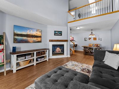 2248 River Rock Ln, Shakopee, MN, 55379