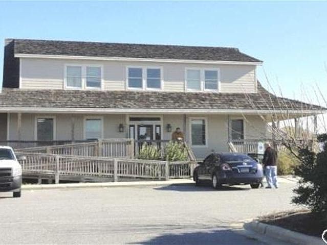 2nd image of 4913 S Croatan Highway
