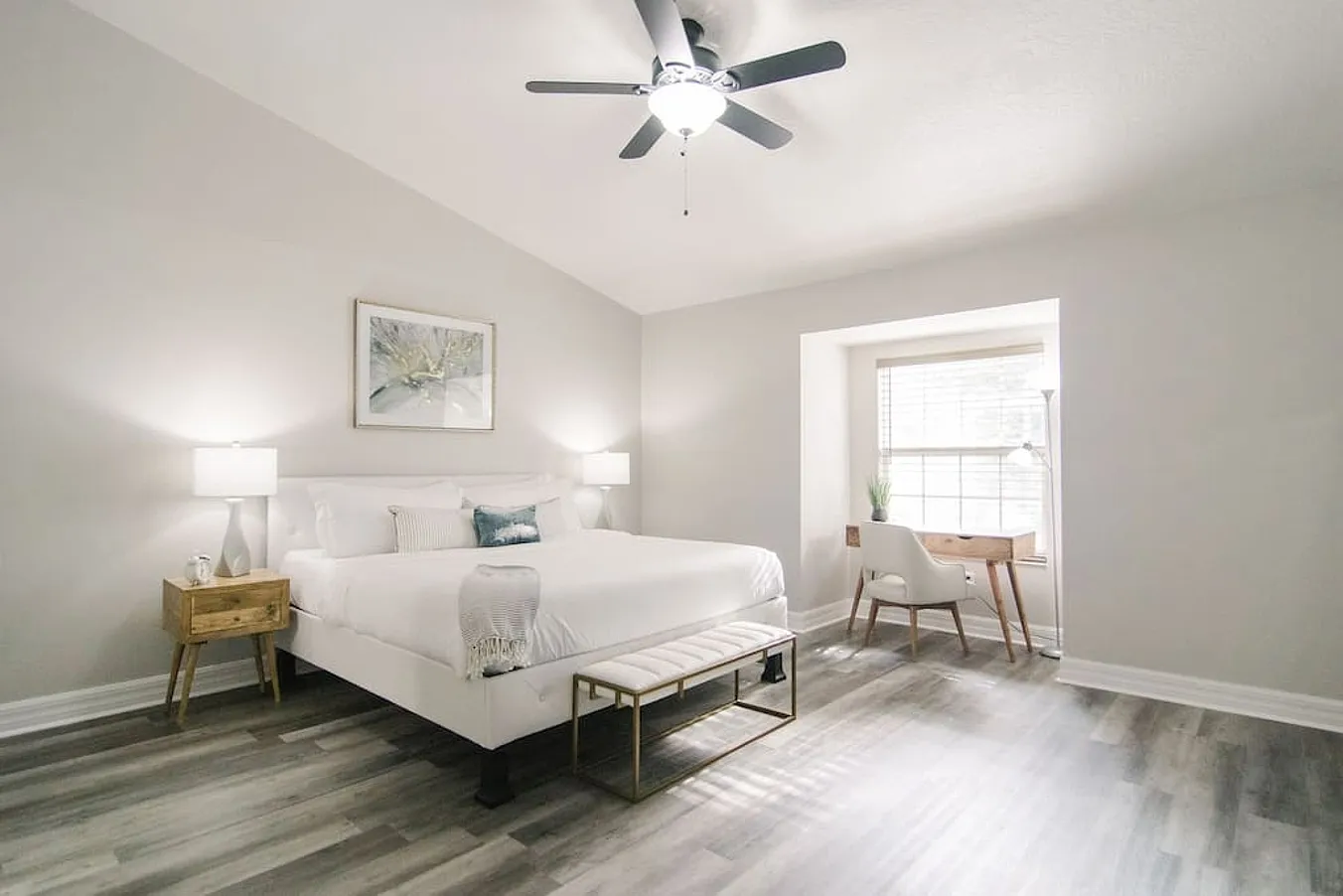 2 bed, $4,050 — Photo 2